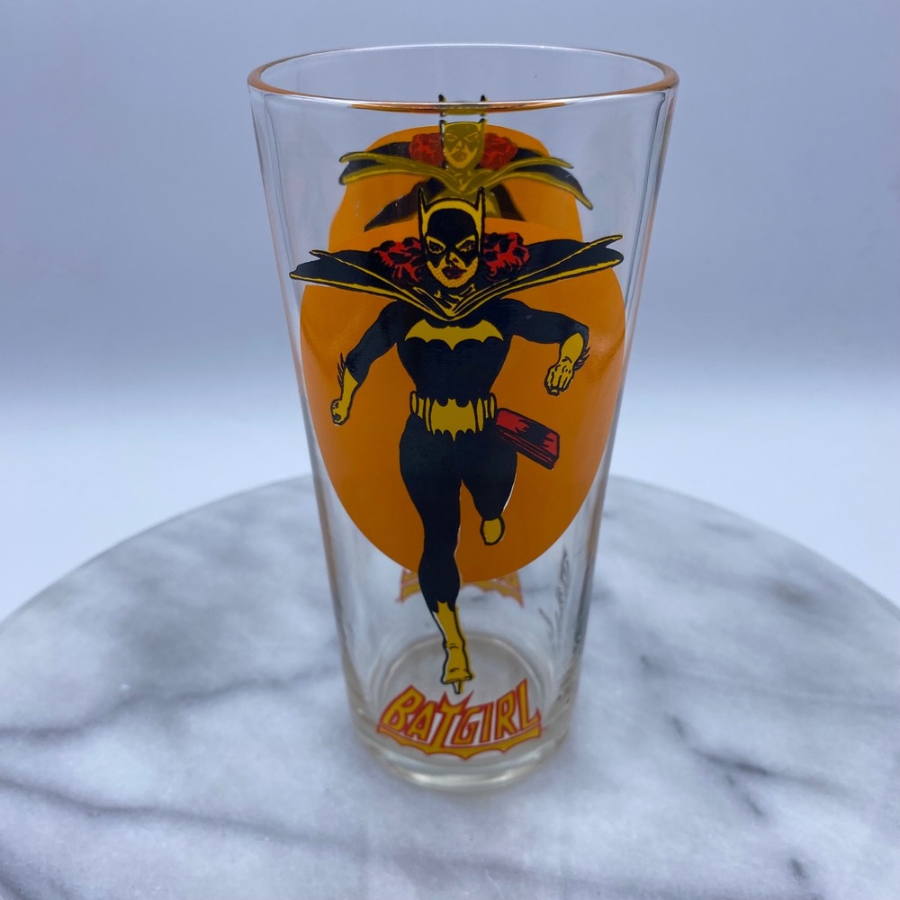 Vintage Pepsi DC Comics 16oz Drinking Glass Batgirl Super Series 1976 Clear Pop